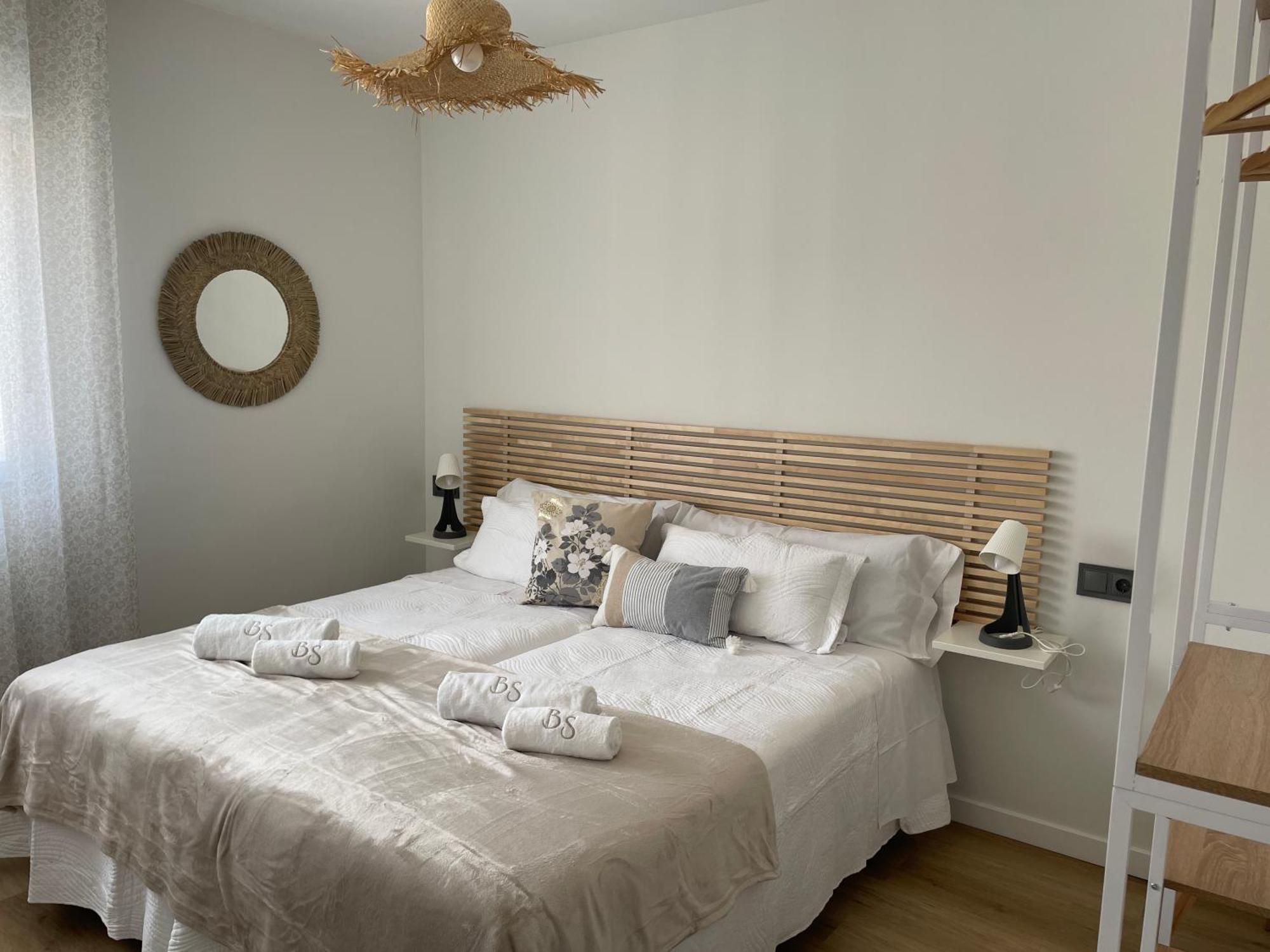 Bulevar Suite Nava de la Asuncion Εξωτερικό φωτογραφία