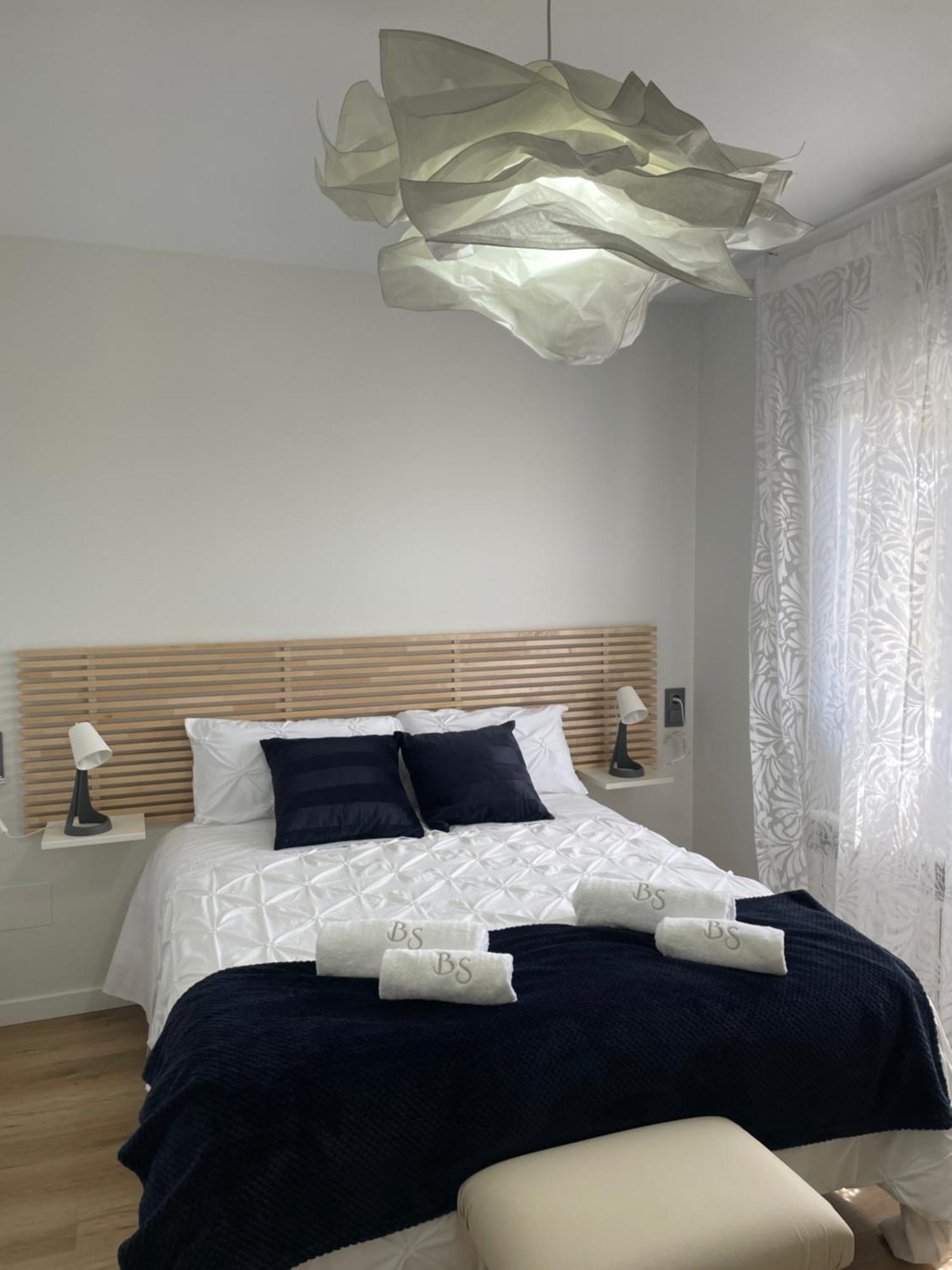 Bulevar Suite Nava de la Asuncion Εξωτερικό φωτογραφία